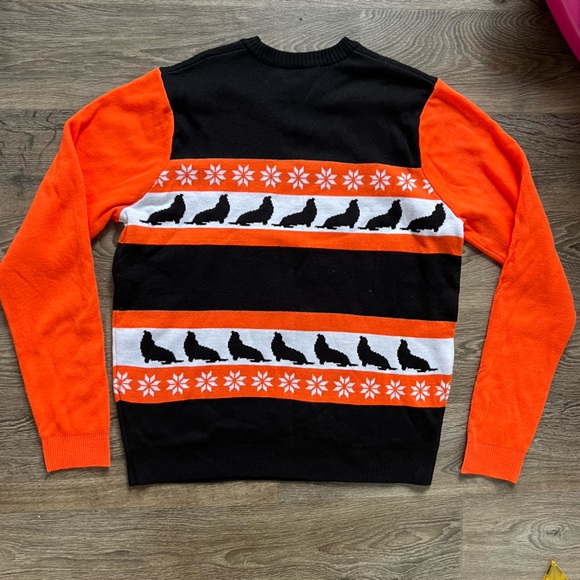 Giants Seals Orange White Black Fair Isle Sweater Men's size Large - Picture 3 of 5